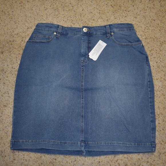STYLE & CO MID RISE CURVY SKIRT‎ SZ 14 NEW WITH TAG - Picture 1 of 4
